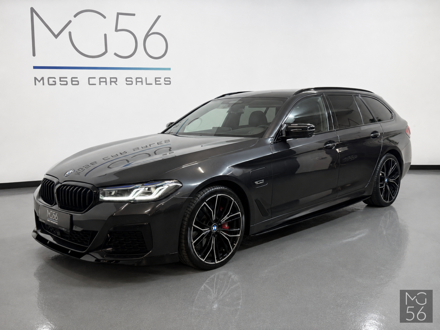 BMW 530e Touring G31 M Sport Sophisto Grey Brilliant Metallic - BMW