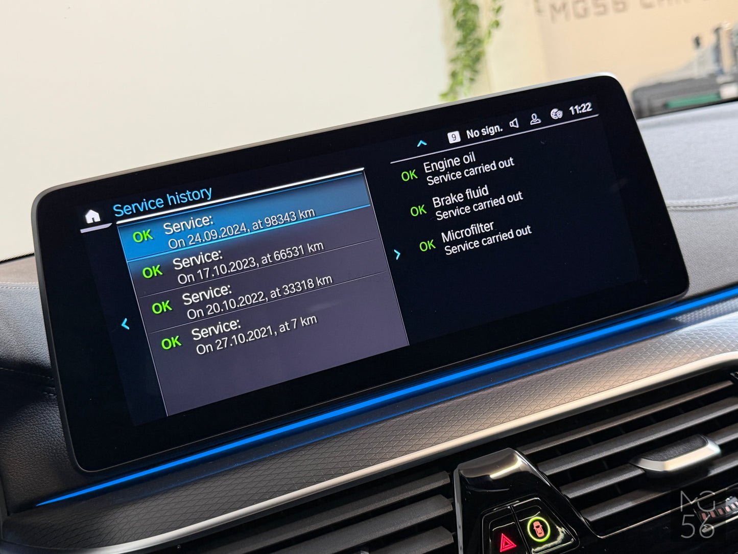 BMW 530E Touring M-Sport Package x-Drive Berninagrau Bernsteineffekt Metallic BMW