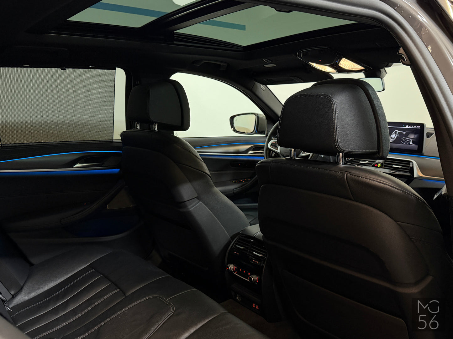 BMW 530E Touring M-Sport Package x-Drive Berninagrau Bernsteineffekt Metallic BMW