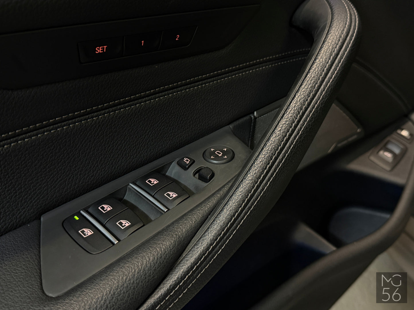 BMW 530E Touring M-Sport Package x-Drive Berninagrau Bernsteineffekt Metallic BMW