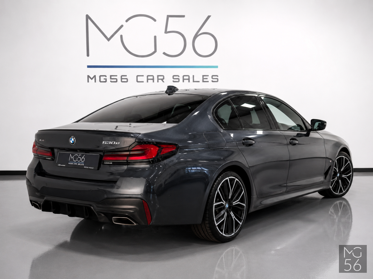 BMW 530e xDrive M Sport Laser (G30) Sophisto Grey Metallic - BMW
