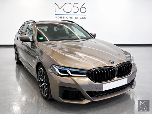 BMW 530e xDrive Touring G31 Plug-in Hybrid M Sport Exclusive Nappa Alvit Grey Metallic - BMW