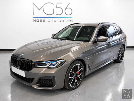 BMW 530e xDrive Touring G31 Plug-in Hybrid M Sport Exclusive Nappa Alvit Grey Metallic - BMW