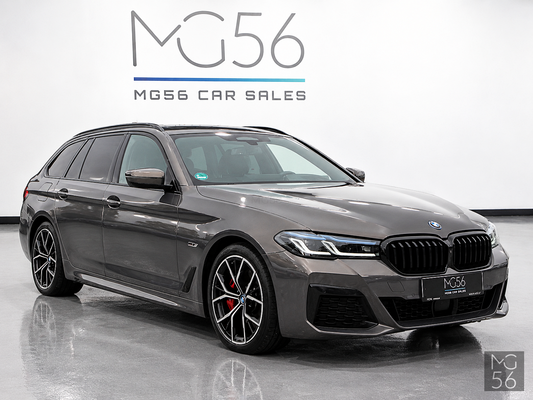 BMW 530e xDrive Touring G31 Plug-in Hybrid M Sport Exclusive Nappa Alvit Grey Metallic - BMW