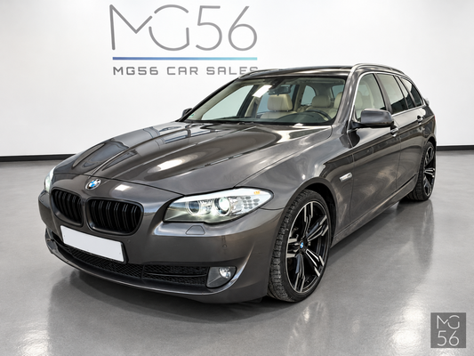 BMW 530i Touring F11 Rear Entertainment Havanna - BMW