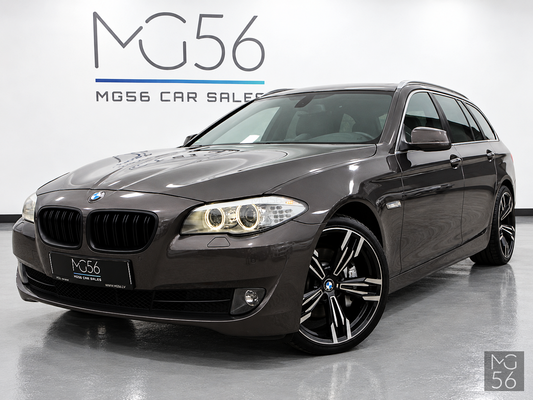 BMW 530i Touring F11 Rear Entertainment Havanna - BMW