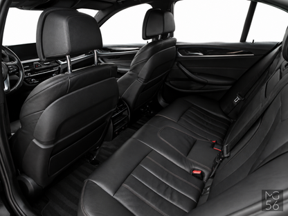BMW 530i xDrive Luxury Line Black Sapphire Metallic - BMW
