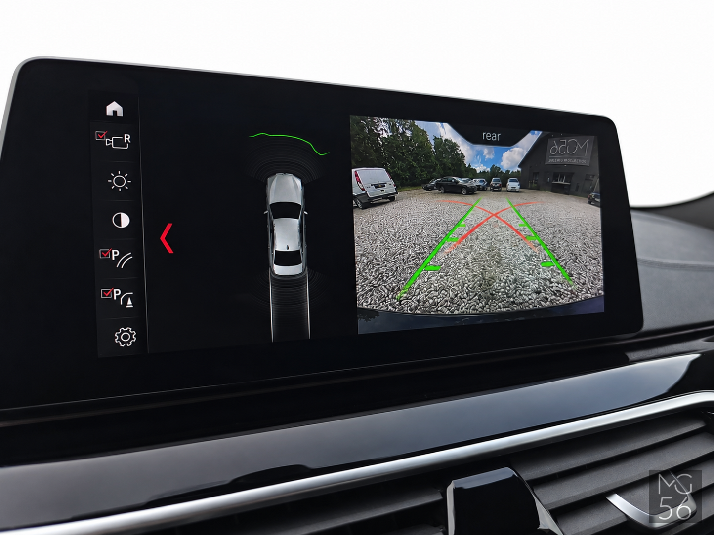 BMW 530i xDrive Luxury Line Black Sapphire Metallic - BMW