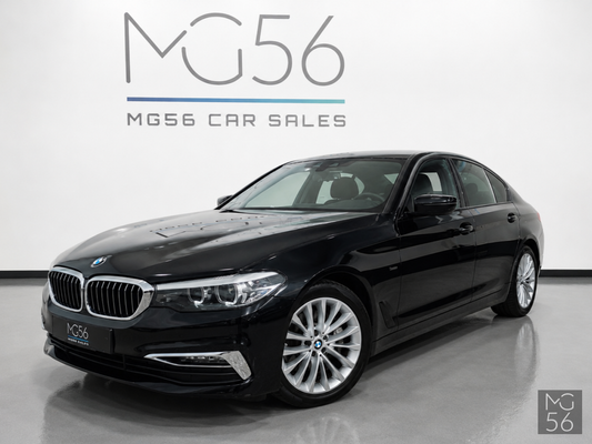 BMW 530i xDrive Luxury Line Black Sapphire Metallic - BMW