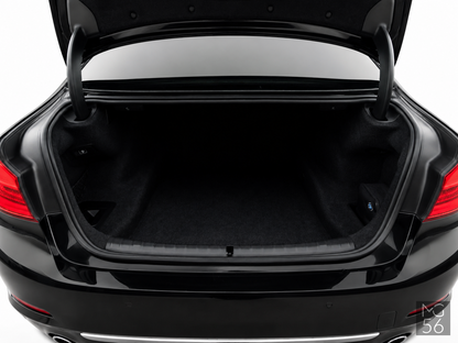 BMW 530i xDrive Luxury Line Black Sapphire Metallic - BMW