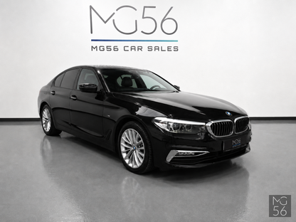 BMW 530i xDrive Luxury Line Black Sapphire Metallic - BMW