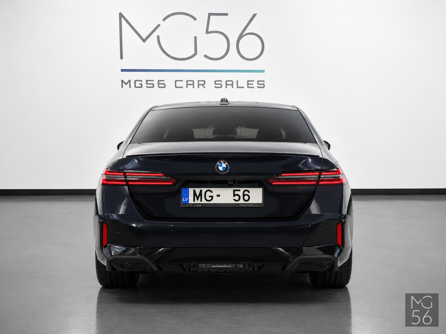 BMW 540d xDrive G60 M Sport Pro Iconic Glow Sophisto Grey Brilliant Metallic - BMW