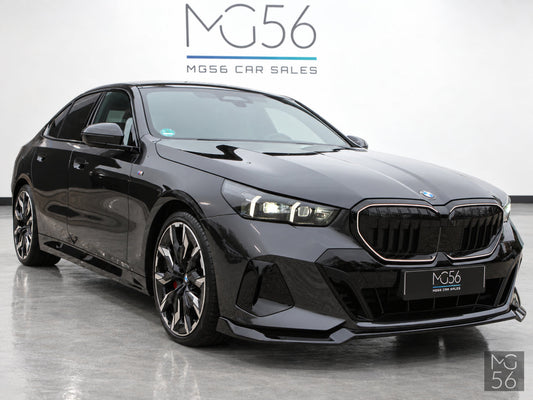 BMW 540d xDrive G60 M Sport Pro MHEV Iconic Glow Sophisto Grey Brilliant Metallic - BMW