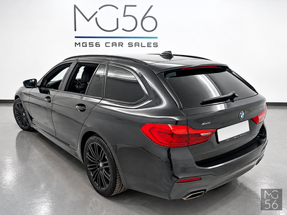 BMW 540i xDrive Touring G31 M Sport Harman/Kardon Black Sapphire Metallic - BMW