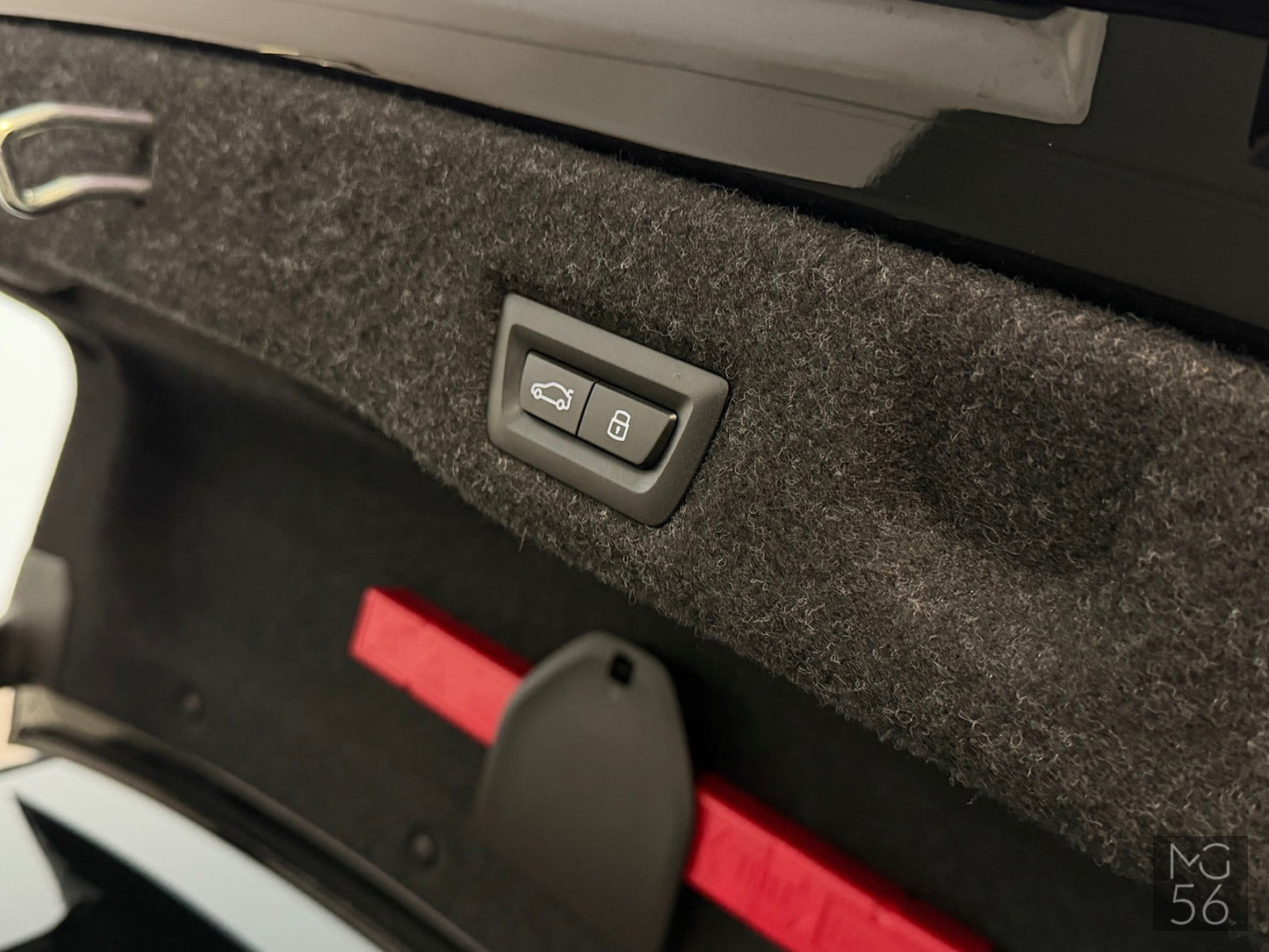 BMW G60 520i MHEV 218hp M-Sport Package Pro Black BMW