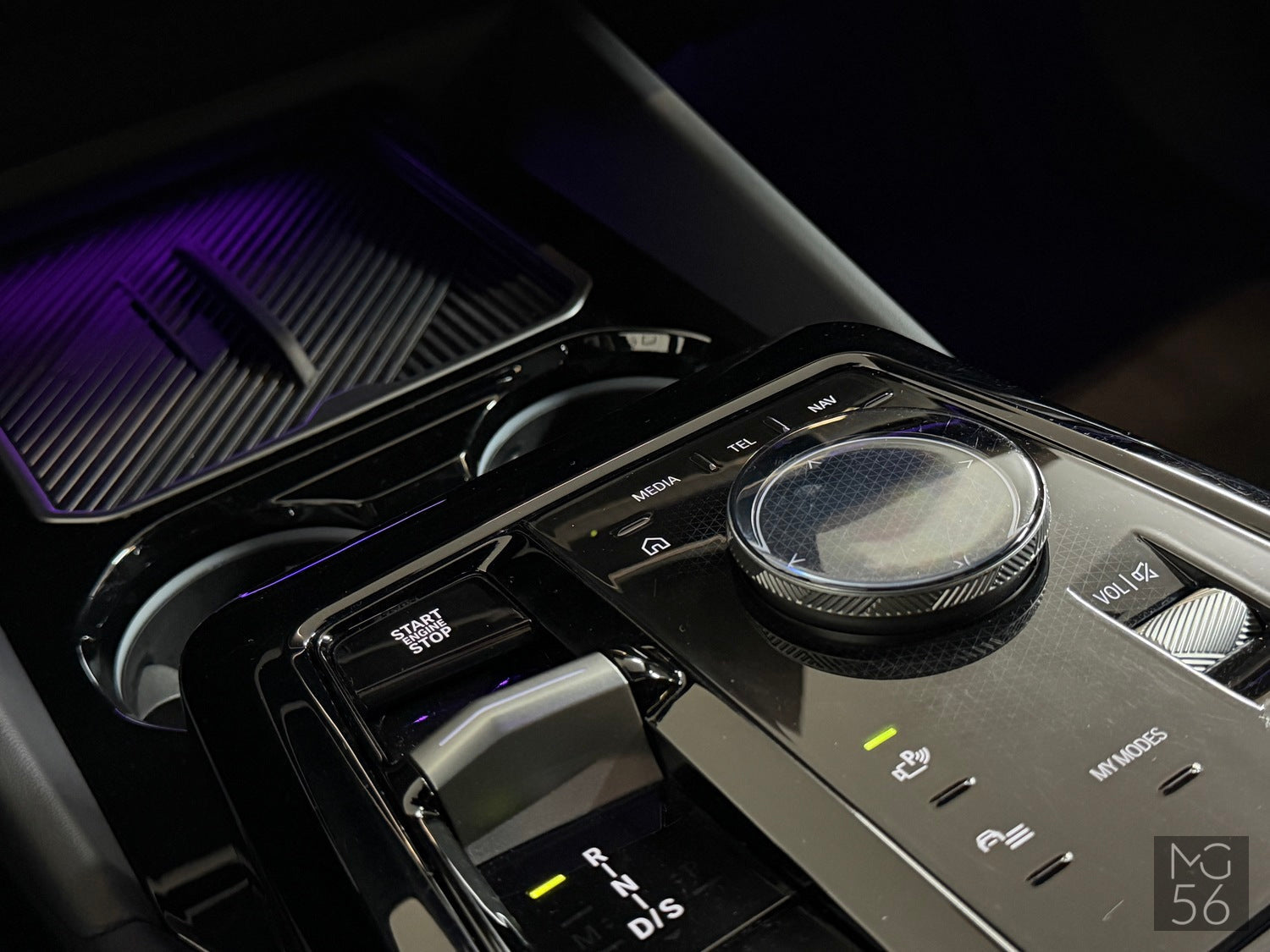 BMW G60 520i MHEV 218hp M-Sport Package Pro Black BMW