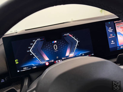 BMW G60 520i MHEV 218hp M-Sport Package Pro Black BMW