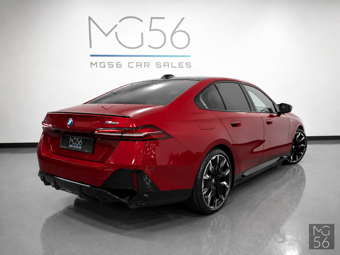 BMW i5 M60 xDrive M Sport Pro B&W Full Spec - BMW