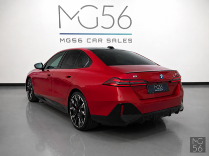 BMW i5 M60 xDrive M Sport Pro B&W Full Spec - BMW