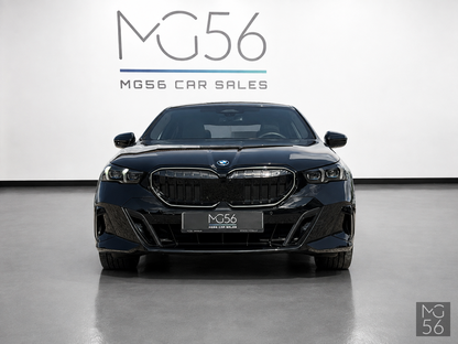 BMW i5 xDrive40 G60 M Sport Adaptive Suspension Pro Black Sapphire Metallic - BMW