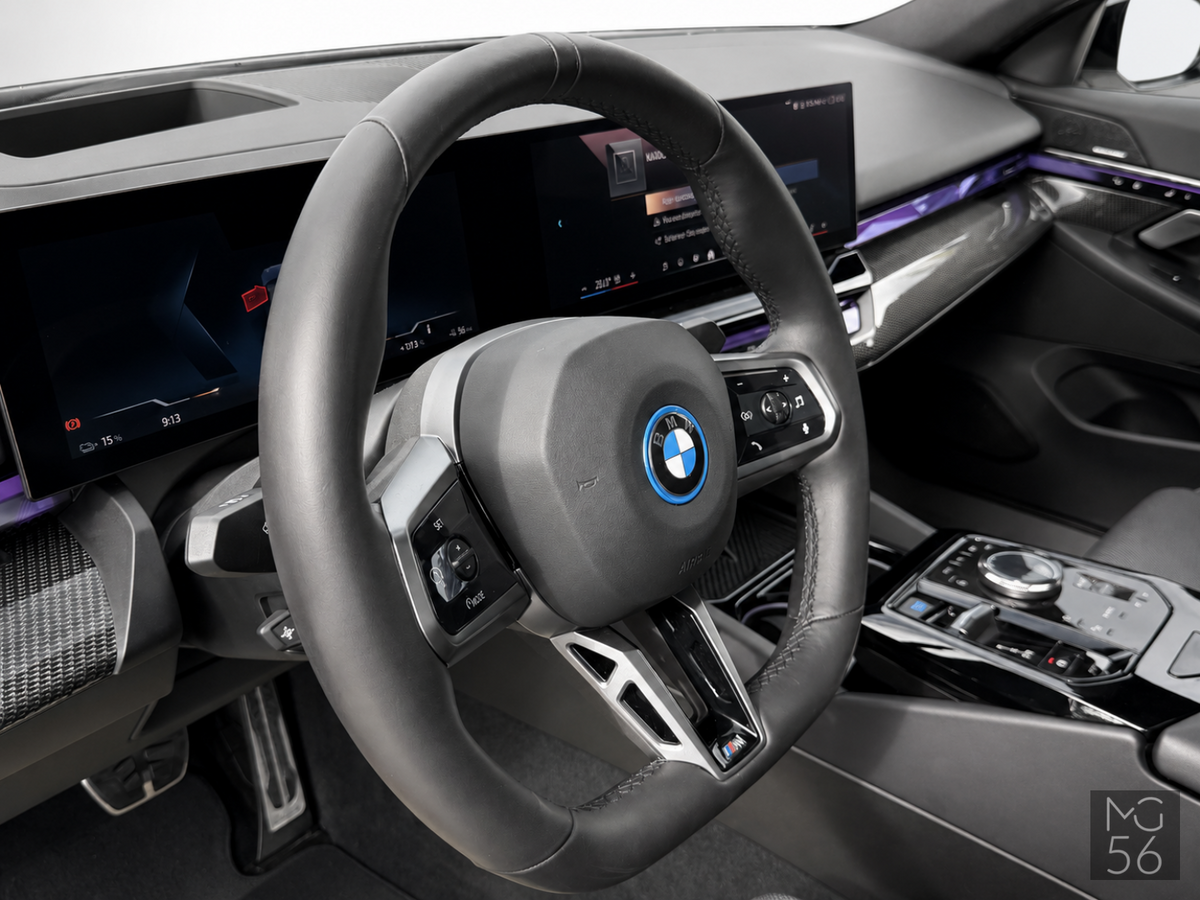 BMW i5 xDrive40 G60 M Sport Adaptive Suspension Pro Black Sapphire Metallic - BMW