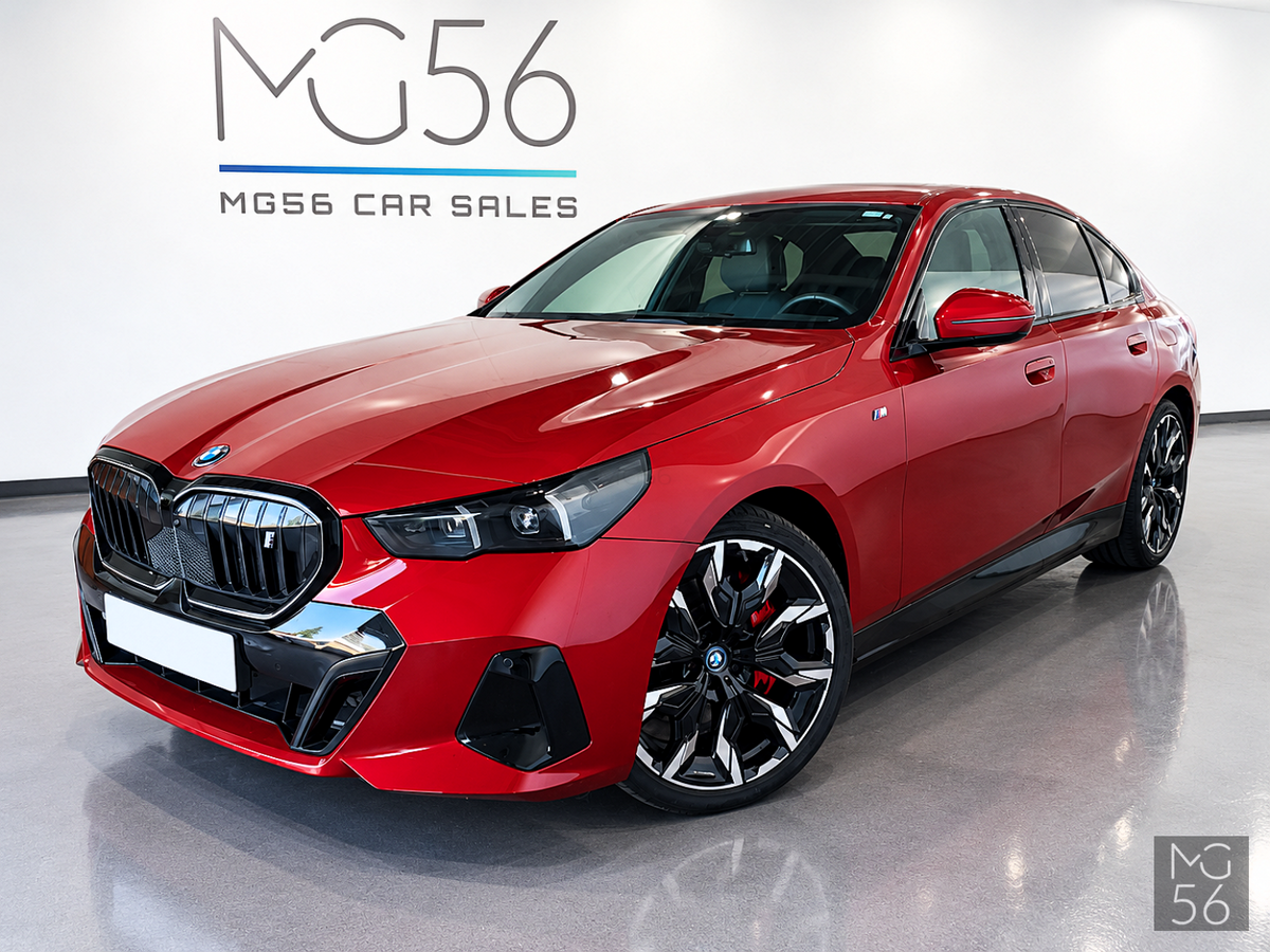 BMW i5 xDrive40 G60 M Sport Pro Bowers & Wilkins AWD Fire Red Metallic - BMW