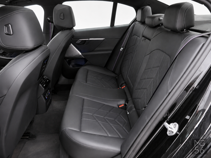 BMW i5 xDrive40 G60 M Sport Pro Iconic Glow Black Sapphire Metallic - BMW