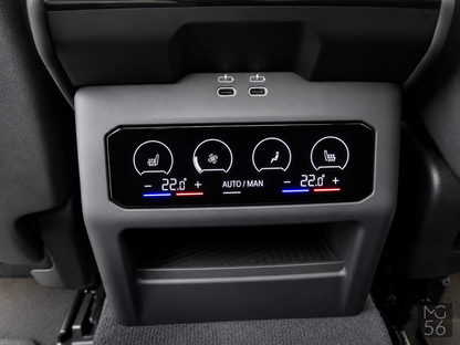BMW i5 xDrive40 G60 M Sport Pro Iconic Glow Black Sapphire Metallic - BMW