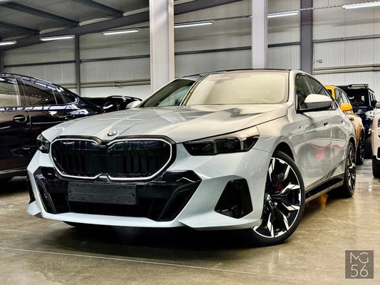 BMW i5 xDrive40 M Sport Pro Bowers & Wilkins Brooklyn Grey Metallic - BMW