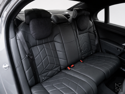 BMW i7 xDrive60 G70 400 kW M Sport Executive Lounge Bowers & Wilkins Diamond Surround Sound System 4s Oxide Grey II
