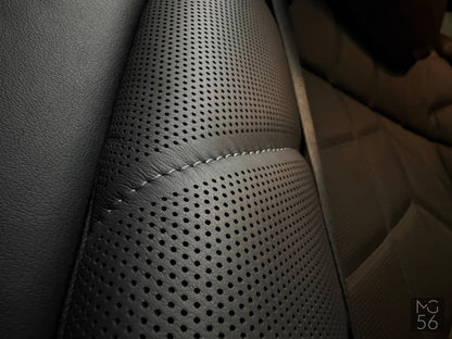 BMW i7 xDrive60 G70 400 kW M Sport Executive Lounge Bowers & Wilkins Diamond Surround Sound System 4s Oxide Grey II