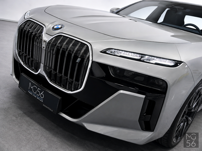 BMW i7 xDrive60 G70 400 kW M Sport Executive Lounge Bowers & Wilkins Diamond Surround Sound System 4s Oxide Grey II