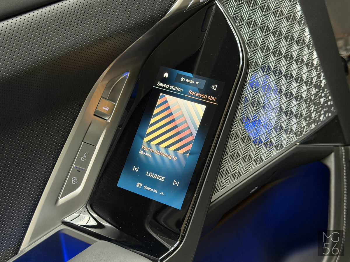 BMW i7 xDrive60 G70 400 kW M Sport Executive Lounge Bowers & Wilkins Diamond Surround Sound System 4s Oxide Grey II