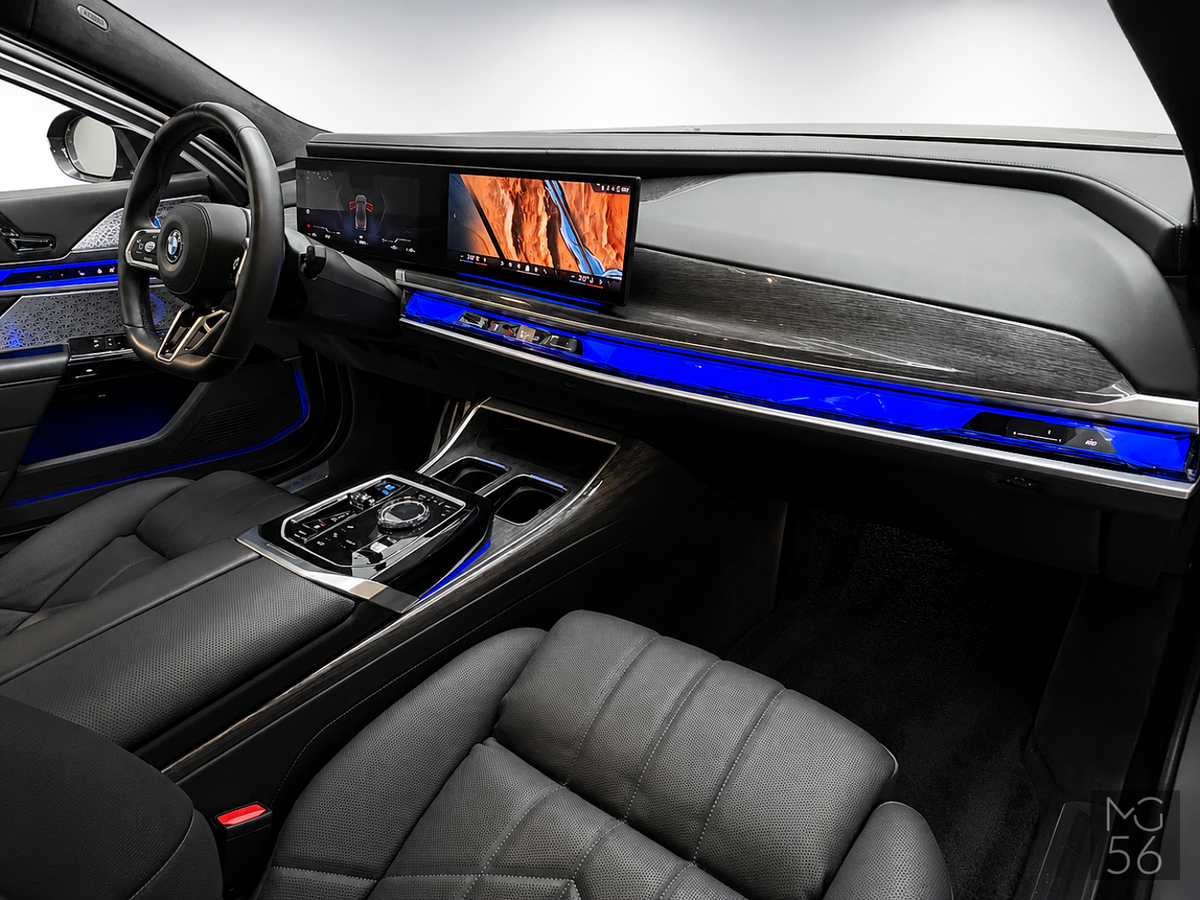 BMW i7 xDrive60 G70 400 kW M Sport Executive Lounge Bowers & Wilkins Diamond Surround Sound System 4s Oxide Grey II