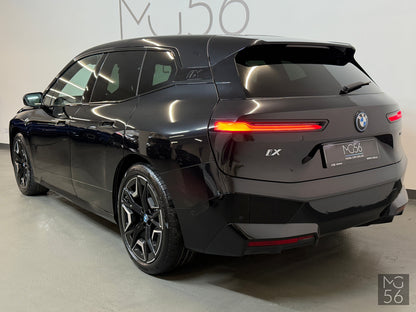 BMW iX 40 x-Drive M-Sport Package Black Soft Close BMW