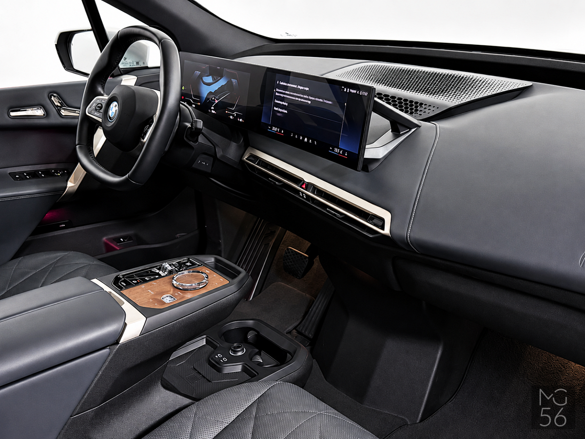 BMW iX 50 M-Sport Package x-Drive - BMW