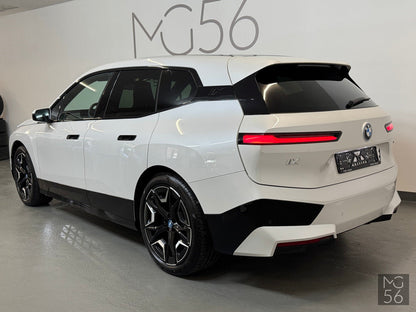 BMW iX 50 M-Sport Package x-Drive BMW