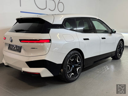 BMW iX 50 M-Sport Package x-Drive BMW