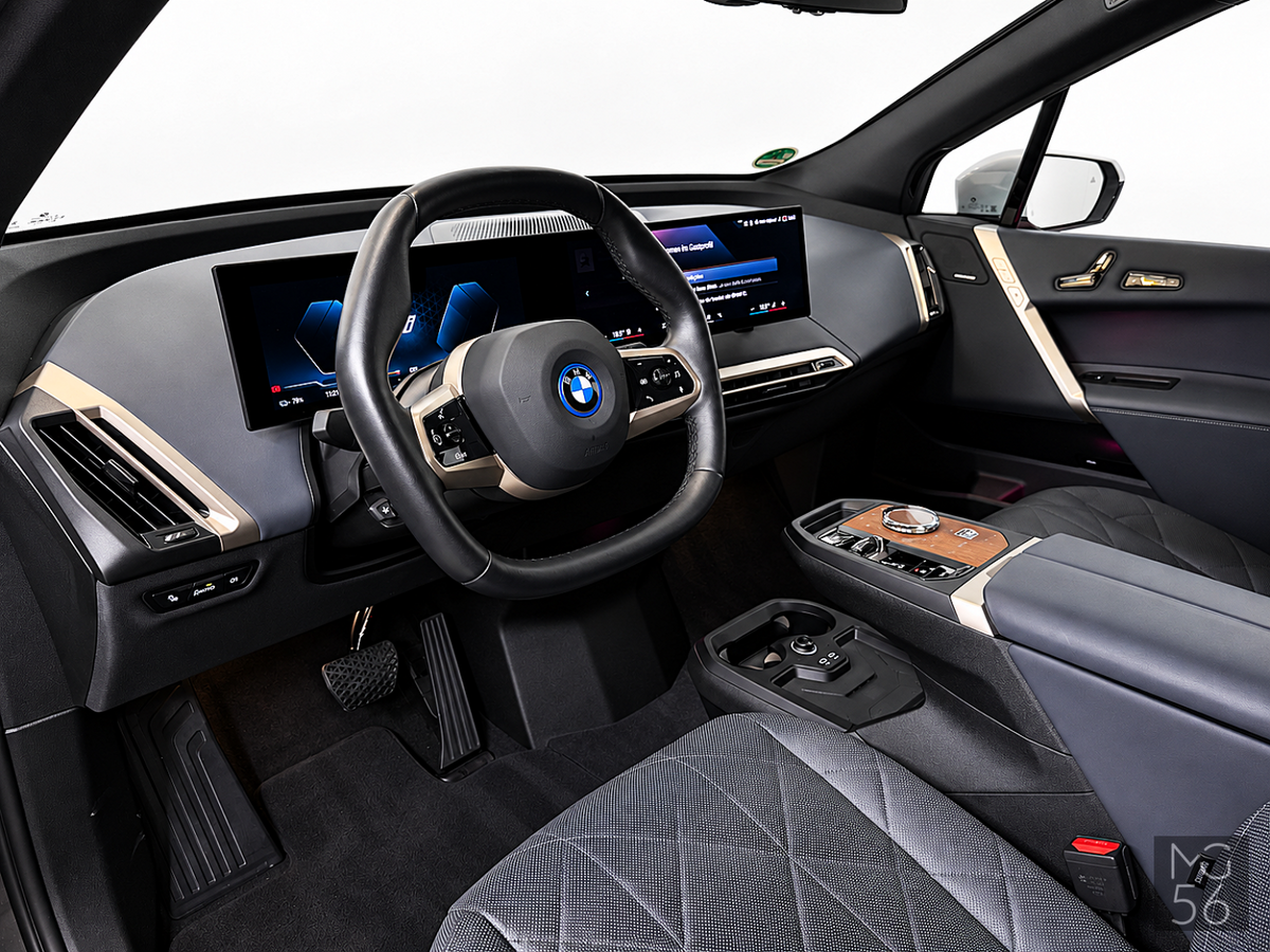 BMW iX 50 M-Sport Package x-Drive - BMW