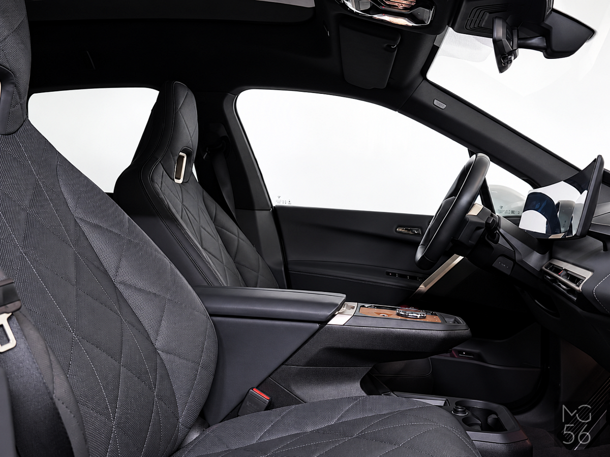 BMW iX 50 M-Sport Package x-Drive - BMW
