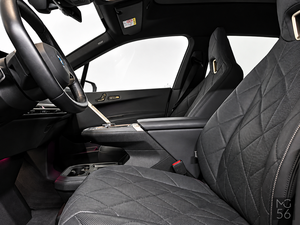 BMW iX 50 M-Sport Package x-Drive - BMW