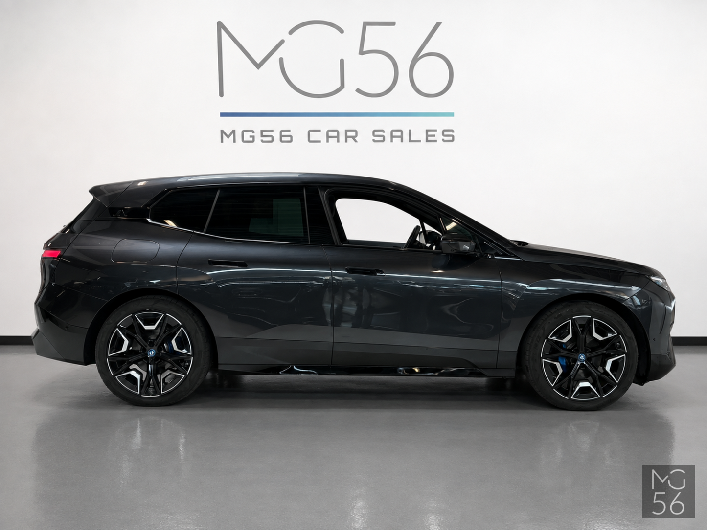 BMW iX xDrive40 I20 240kW Sky Lounge Sophisto Grey Brilliant Metallic - BMW