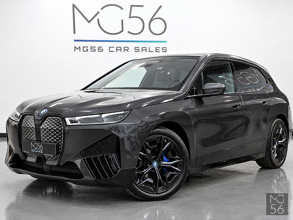 BMW iX xDrive40 I20 240kW Sky Lounge Sophisto Grey Brilliant Metallic - BMW