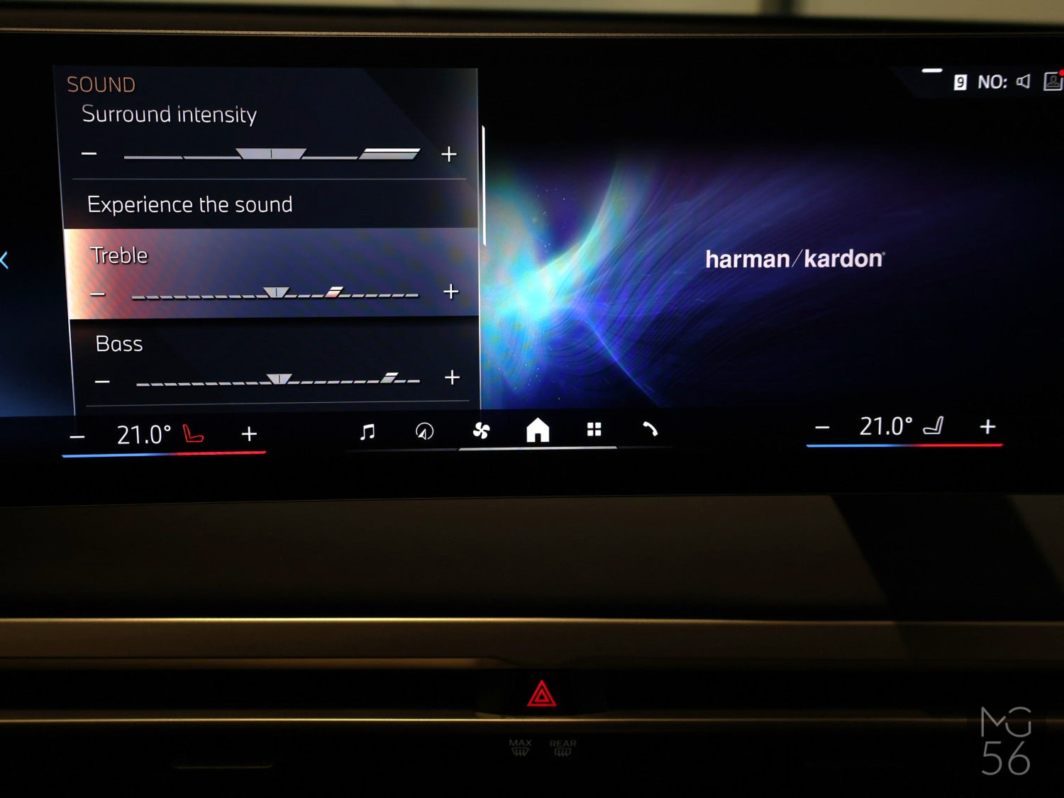 BMW iX xDrive40 Sky Lounge Laserlight High Spec - BMW