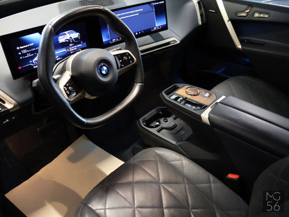 BMW iX xDrive40 Sky Lounge Laserlight High Spec - BMW
