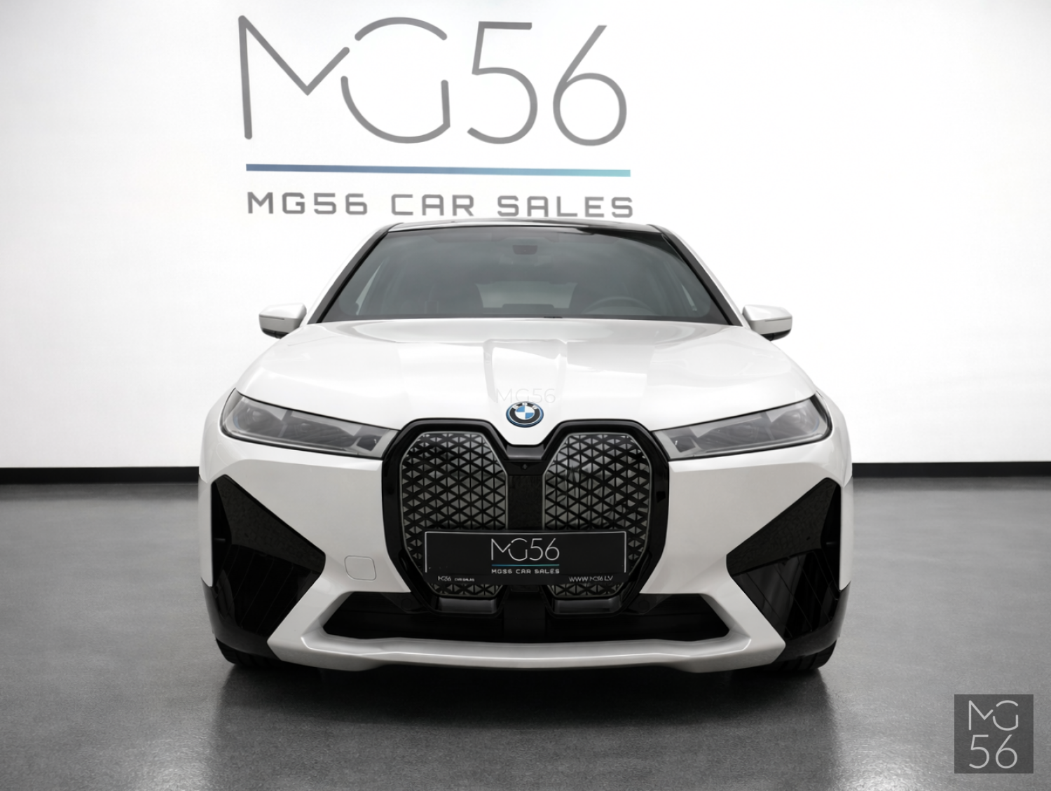 BMW iX xDrive40 Sky Lounge Laserlight High Spec - BMW