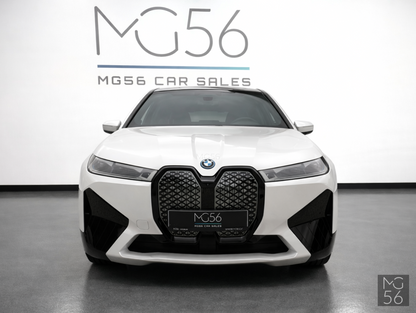 BMW iX xDrive40 Sky Lounge Laserlight High Spec - BMW