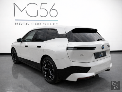 BMW iX xDrive40 Sky Lounge Laserlight High Spec - BMW