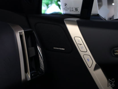 BMW iX xDrive40 Sky Lounge Laserlight High Spec - BMW