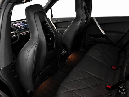 BMW iX xDrive40 Sport Package Sky Lounge Soft-Close Black Sapphire Metallic - BMW